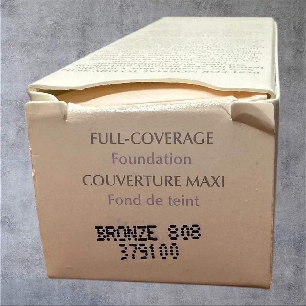 Mary Kay Full-Coverage Foundation Bronze 808 379100‎ 1oz New Disc. - Gray Cap